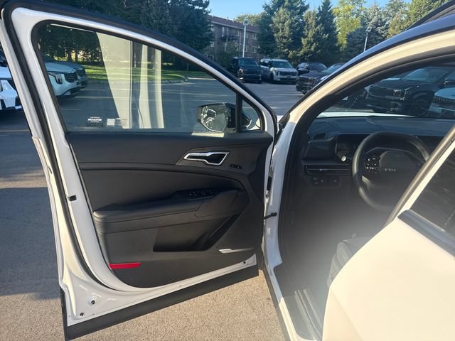 New 2027 Kia Sportage X-Line w/ X-Line Technology Package AWD/4WD image 12