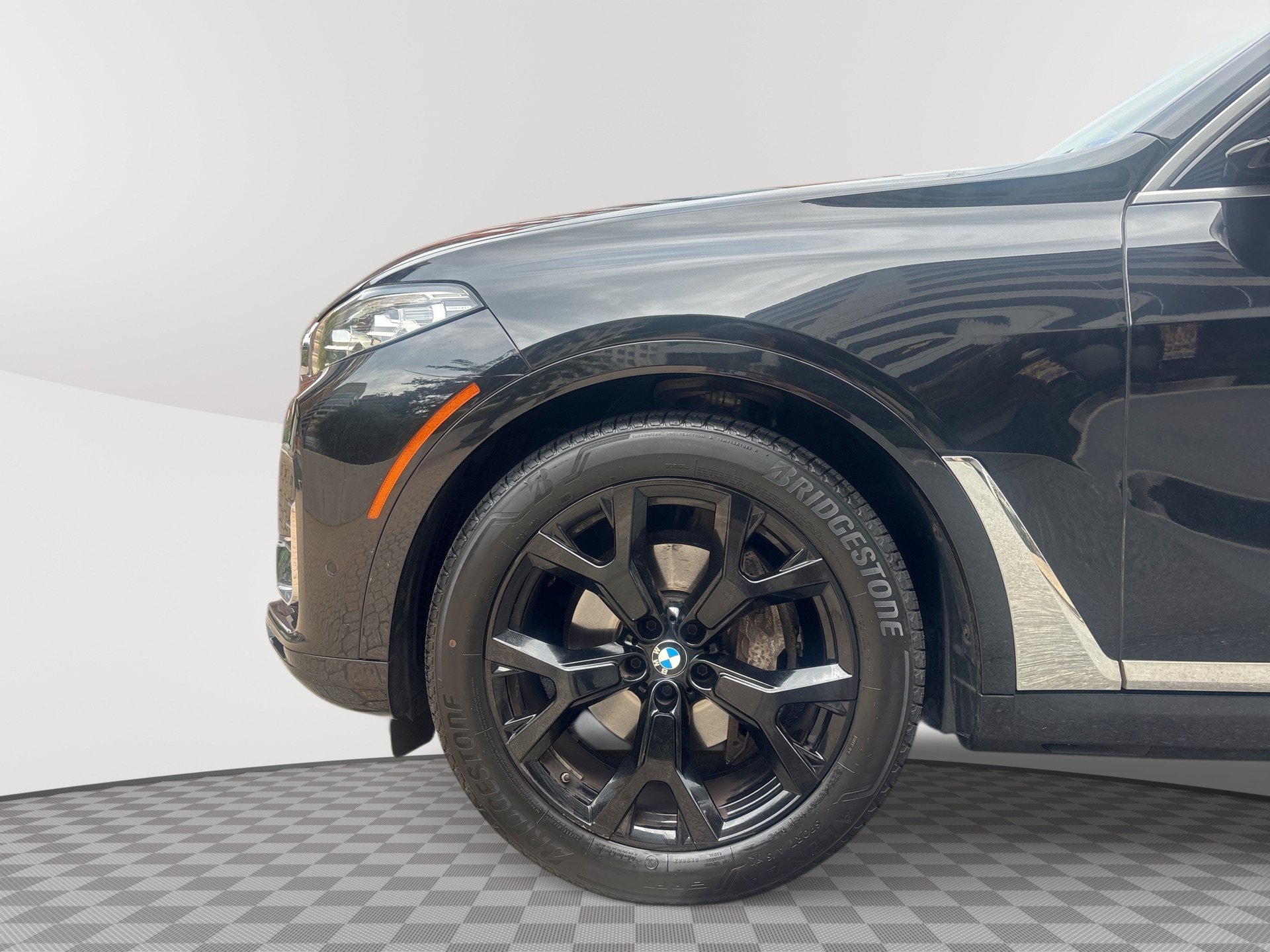 Used 2021 BMW X7 xDrive40i w/ Premium Package AWD/4WD image 19