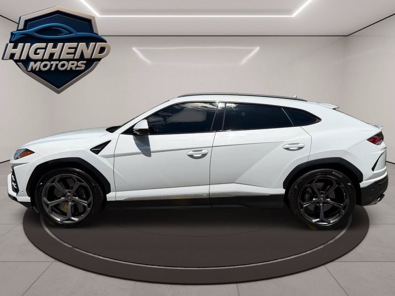 Used 2020 Lamborghini Urus AWD/4WD image 3