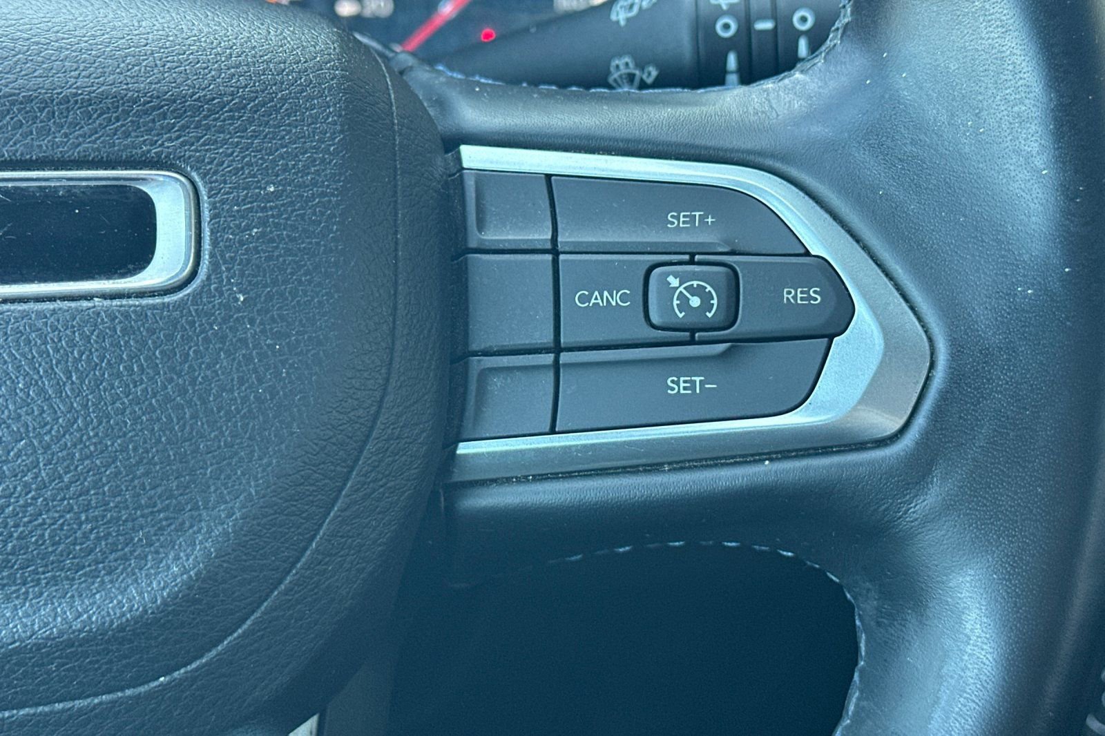 Used 2022 Jeep Compass Latitude w/ Convenience Group image 27