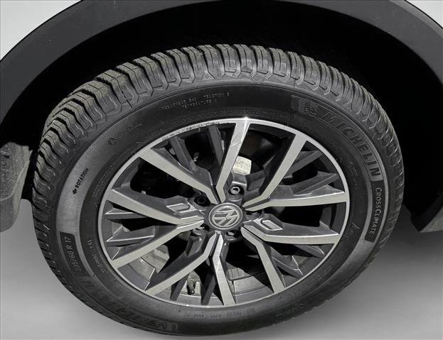 Used 2020 Volkswagen Tiguan SE AWD/4WD image 9