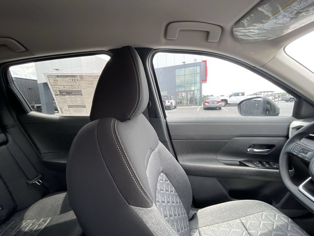 New 2026 Nissan Kicks SV FWD image 13