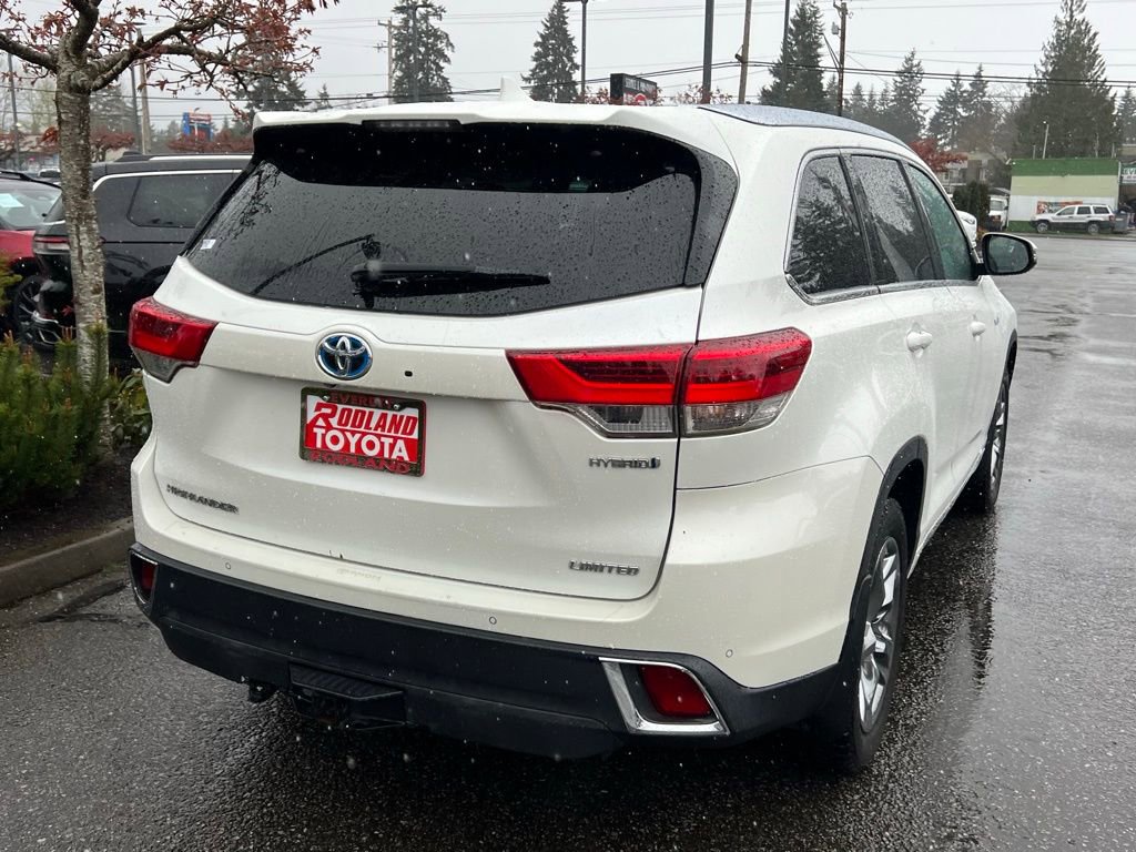 Used 2017 Toyota Highlander Limited Platinum image 7