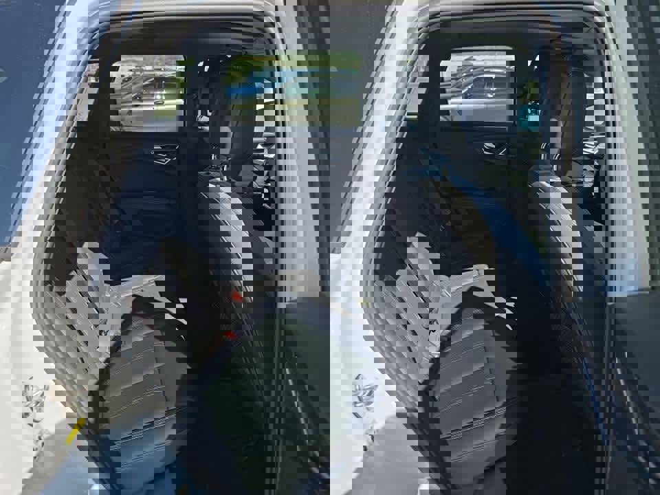 Used 2023 Audi Q4 e-tron Prestige w/ Black Optic Package image 11