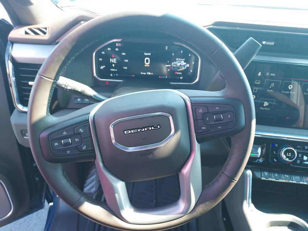 Used 2026 GMC Sierra 2500 Denali w/ Denali Reserve Package AWD/4WD image 17