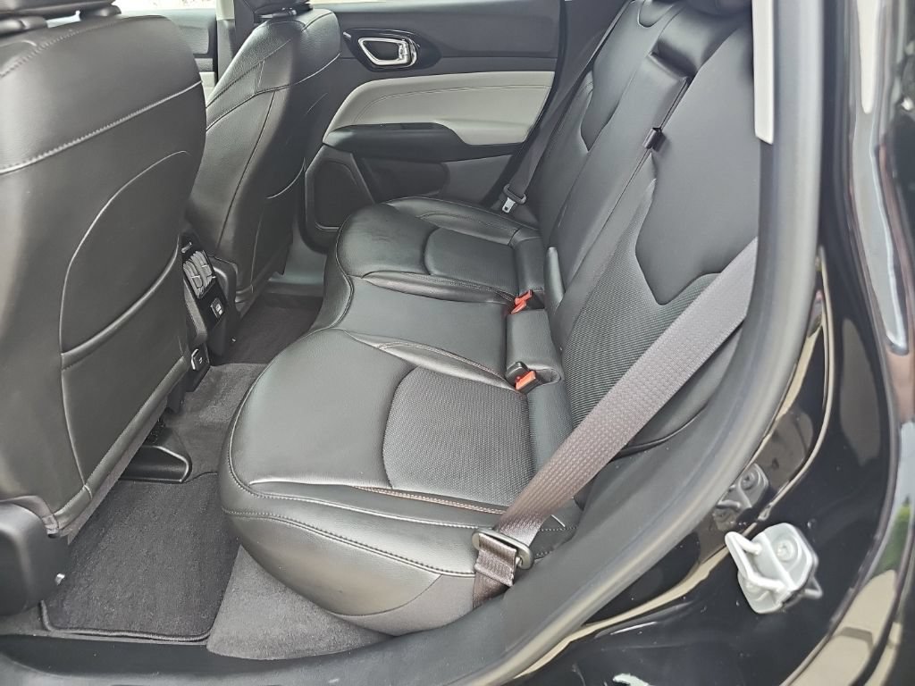 Certified 2022 Jeep Compass Limited AWD/4WD image 19