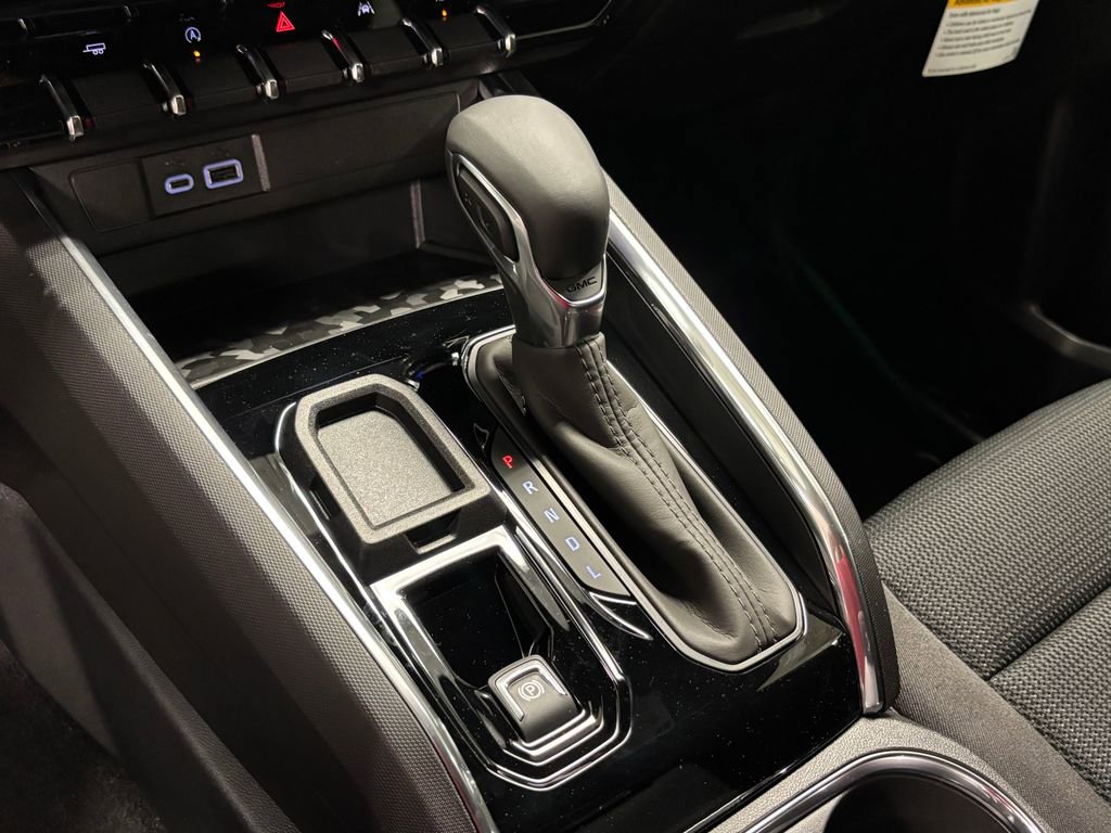 New 2026 GMC Canyon Elevation w/ Convenience Package RWD image 36