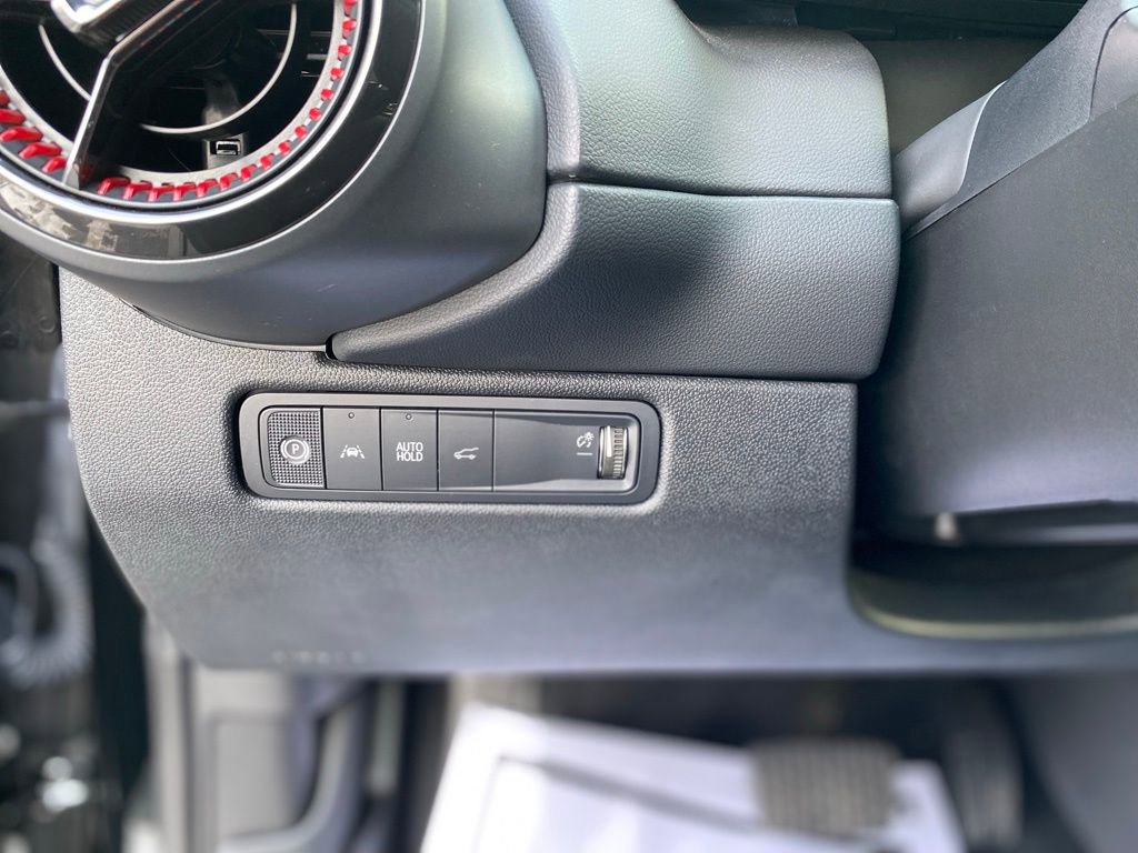 Used 2025 Chevrolet Equinox EV RS image 29