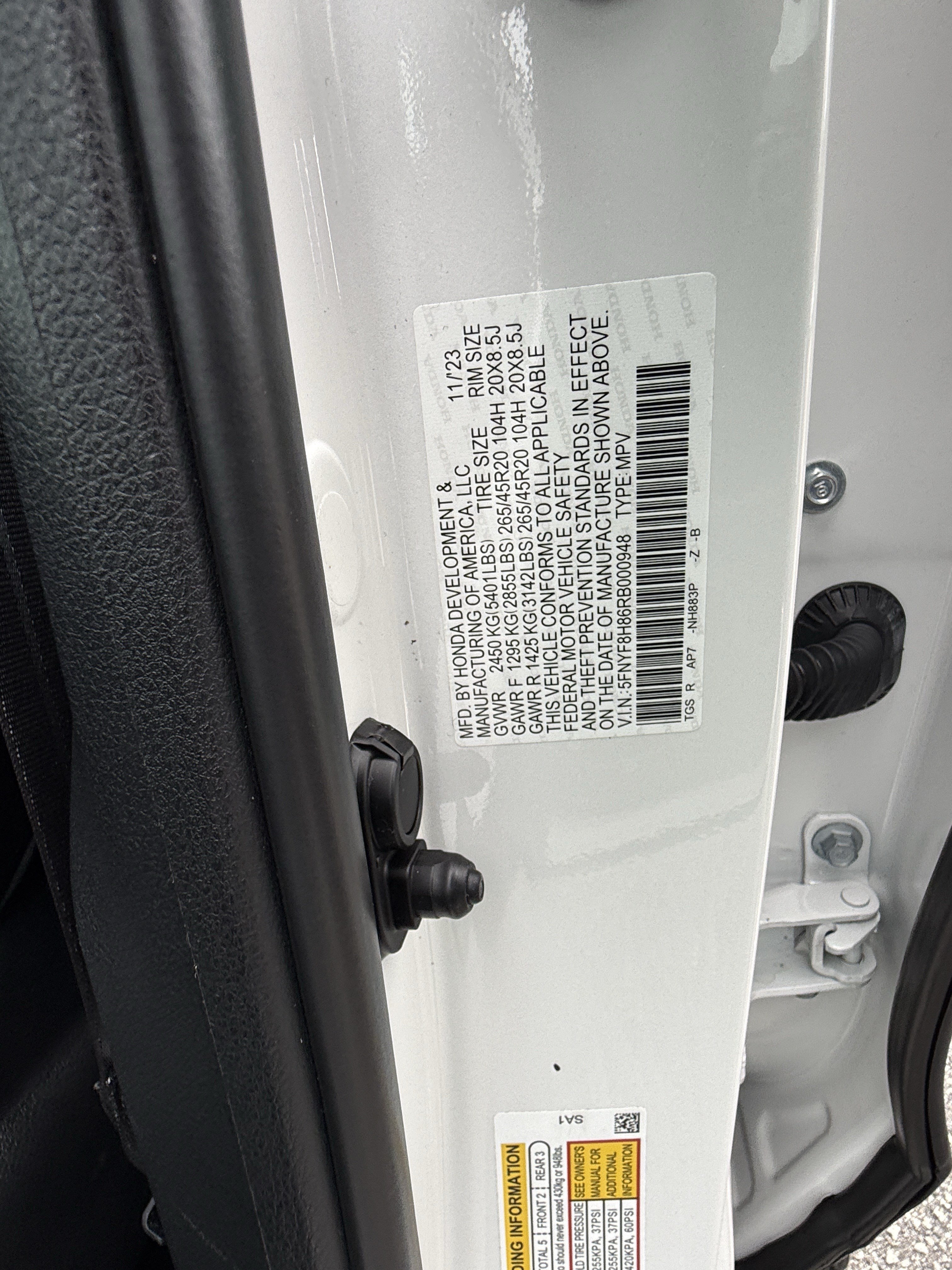 Certified 2024 Honda Passport Black Edition image 38