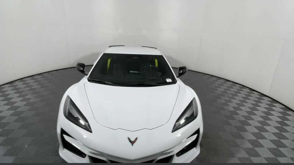 New 2025 Chevrolet Corvette E-Ray w/ ZER Performance Package AWD/4WD image 5