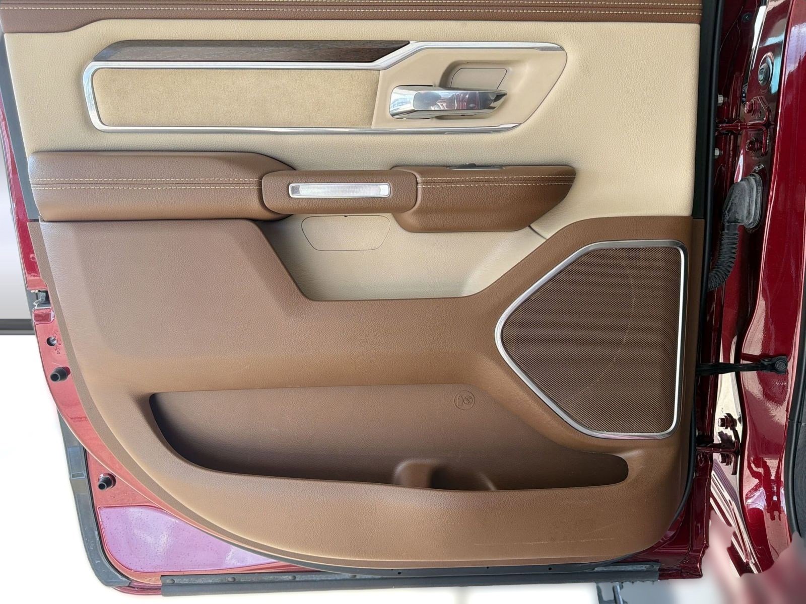 Used 2022 RAM 1500 Laramie image 18