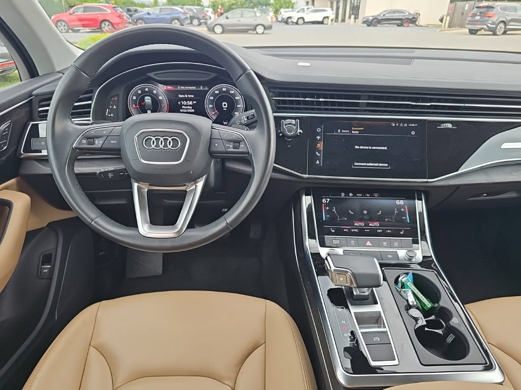 Certified 2023 Audi Q7 2.0T Premium w/ Convenience Package AWD/4WD image 2