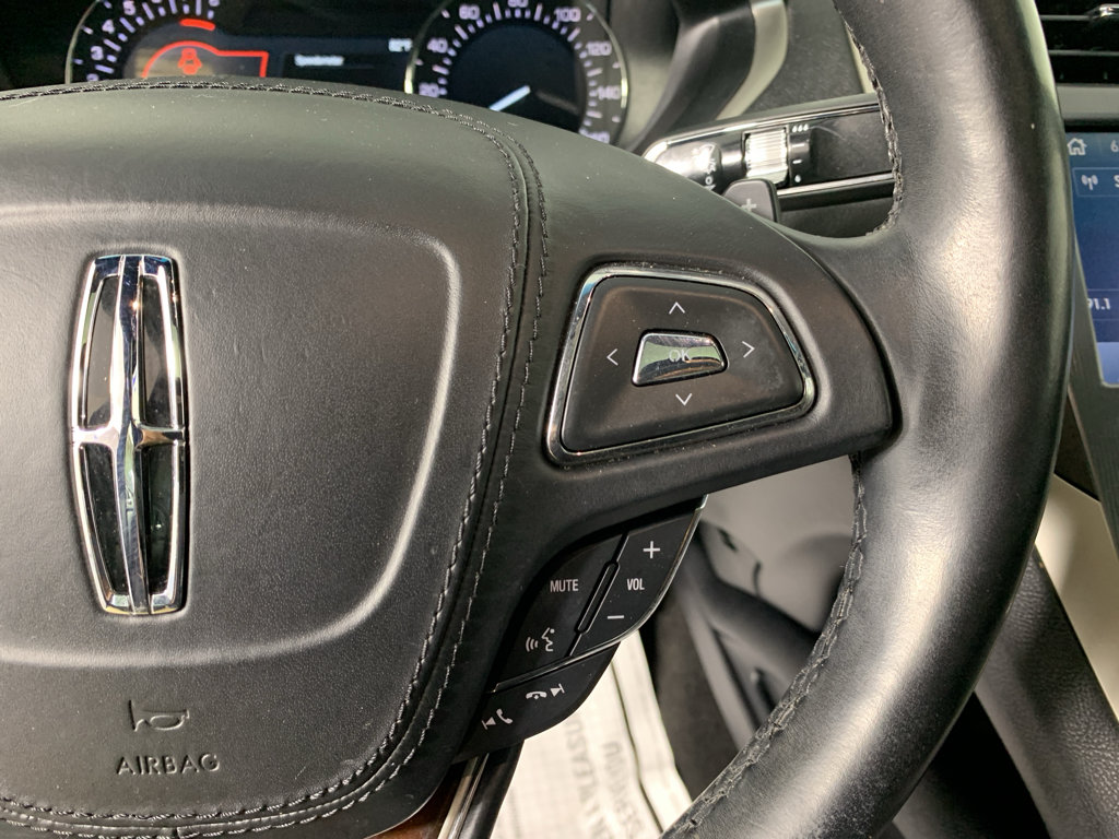 Used 2020 Lincoln MKZ Reserve w/ Elements Package AWD/4WD image 21