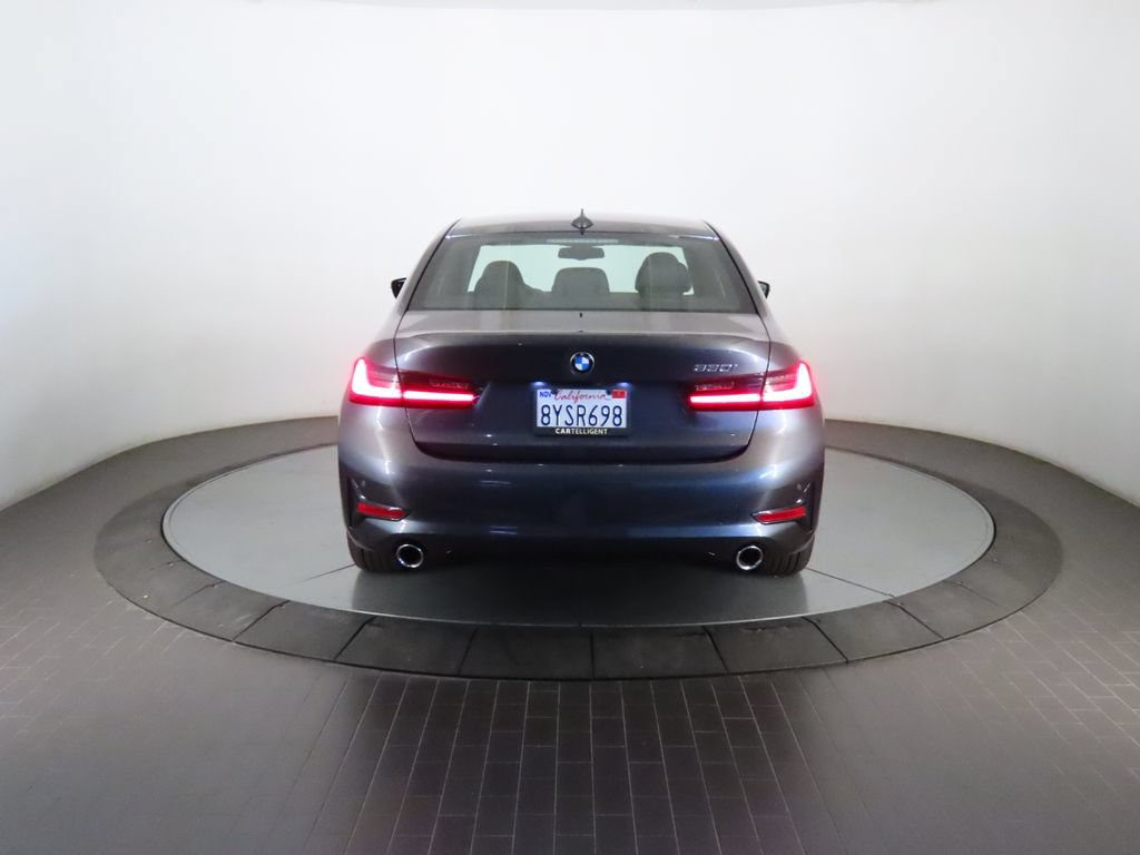 Used 2022 BMW 330i Sedan w/ Driving Assistance Package RWD image 6