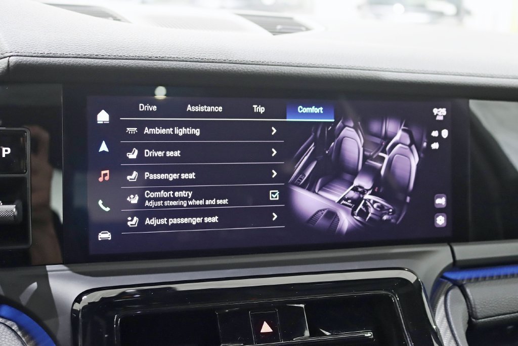 Used 2025 Porsche Panamera 4 AWD/4WD image 24