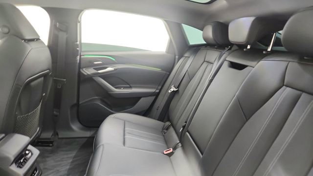 Used 2025 Audi A6 e-tron Prestige w/ Black Warm Weather Package image 29