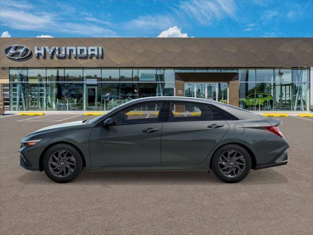 New 2026 Hyundai Elantra Blue image 4