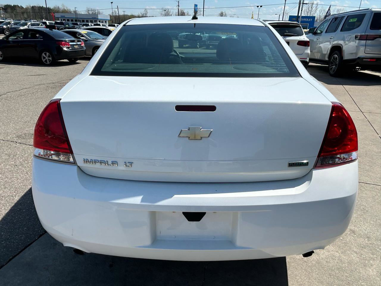 Used 2013 Chevrolet Impala LT w/ LT Sunroof Package FWD image 6