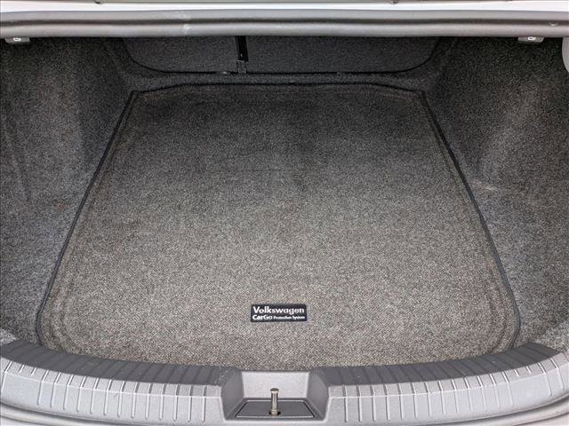 Used 2019 Volkswagen Jetta SEL Premium image 6