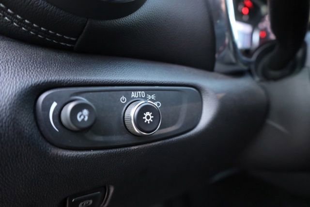 Used 2023 Chevrolet Blazer LT w/ Convenience Package image 14