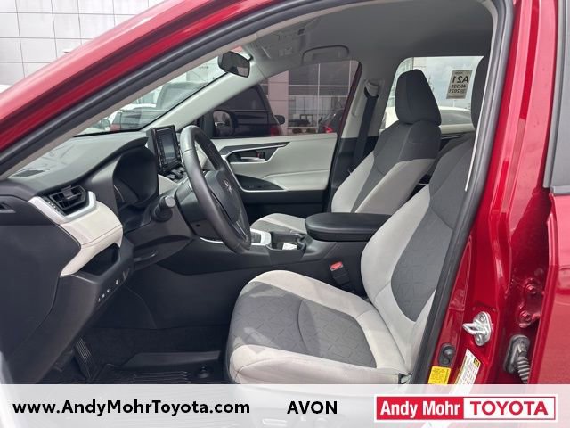 Used 2021 Toyota RAV4 XLE w/ XLE Grade Weather Package image 10