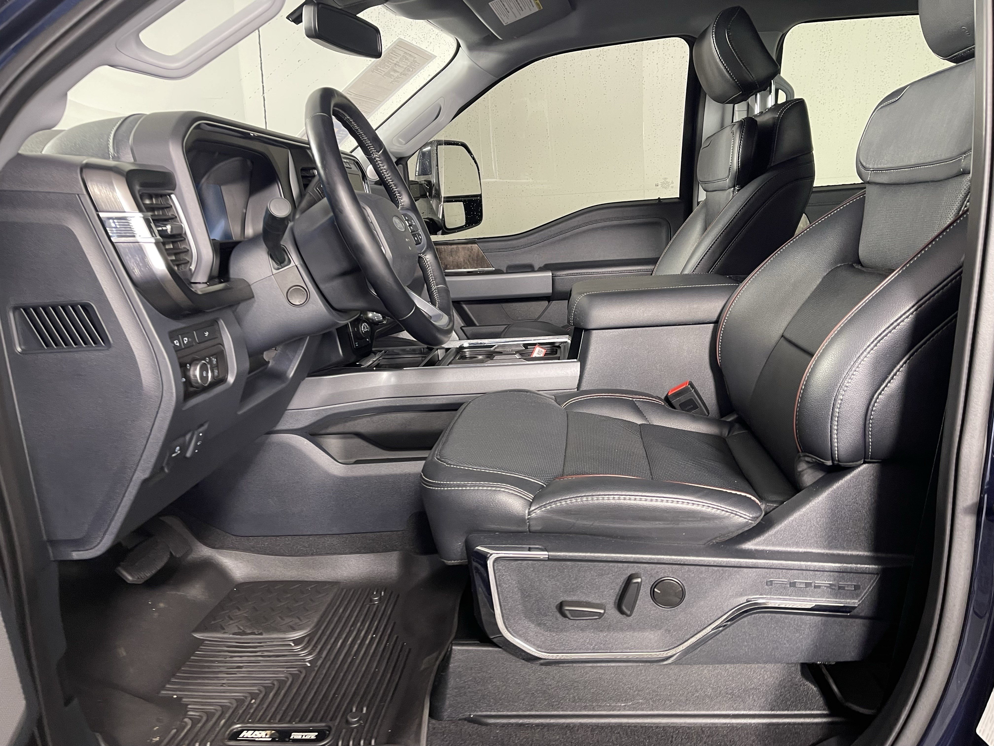 Used 2023 Ford F250 Lariat w/ Lariat Ultimate Package AWD/4WD image 9