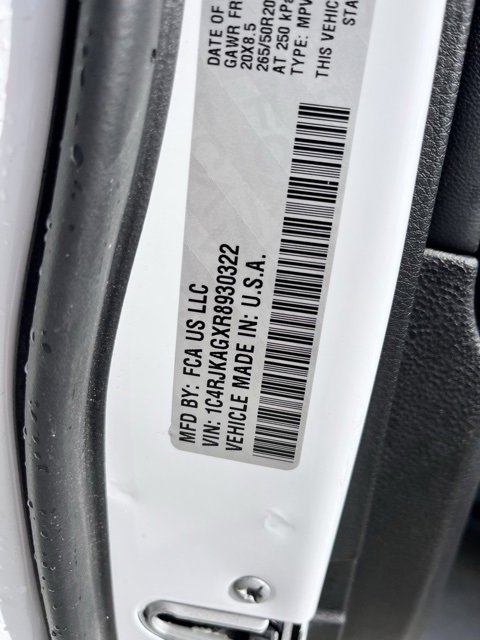 Used 2024 Jeep Grand Cherokee L Altitude image 14