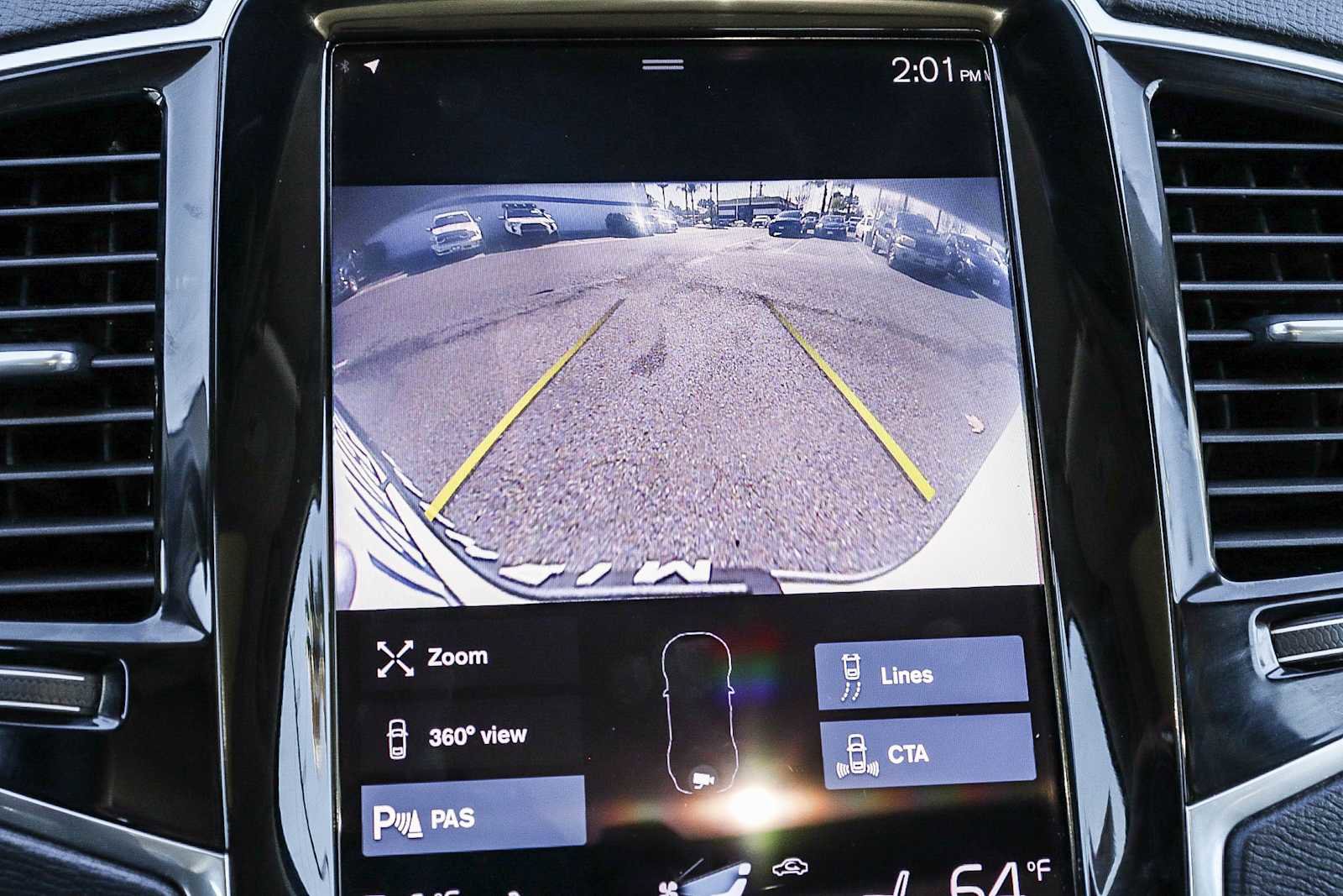 Used 2022 Volvo XC90 T8 Inscription Expression w/ Advanced Package image 28