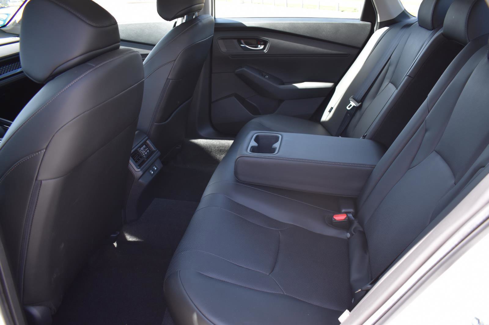 Used 2025 Honda Accord EX-L image 17