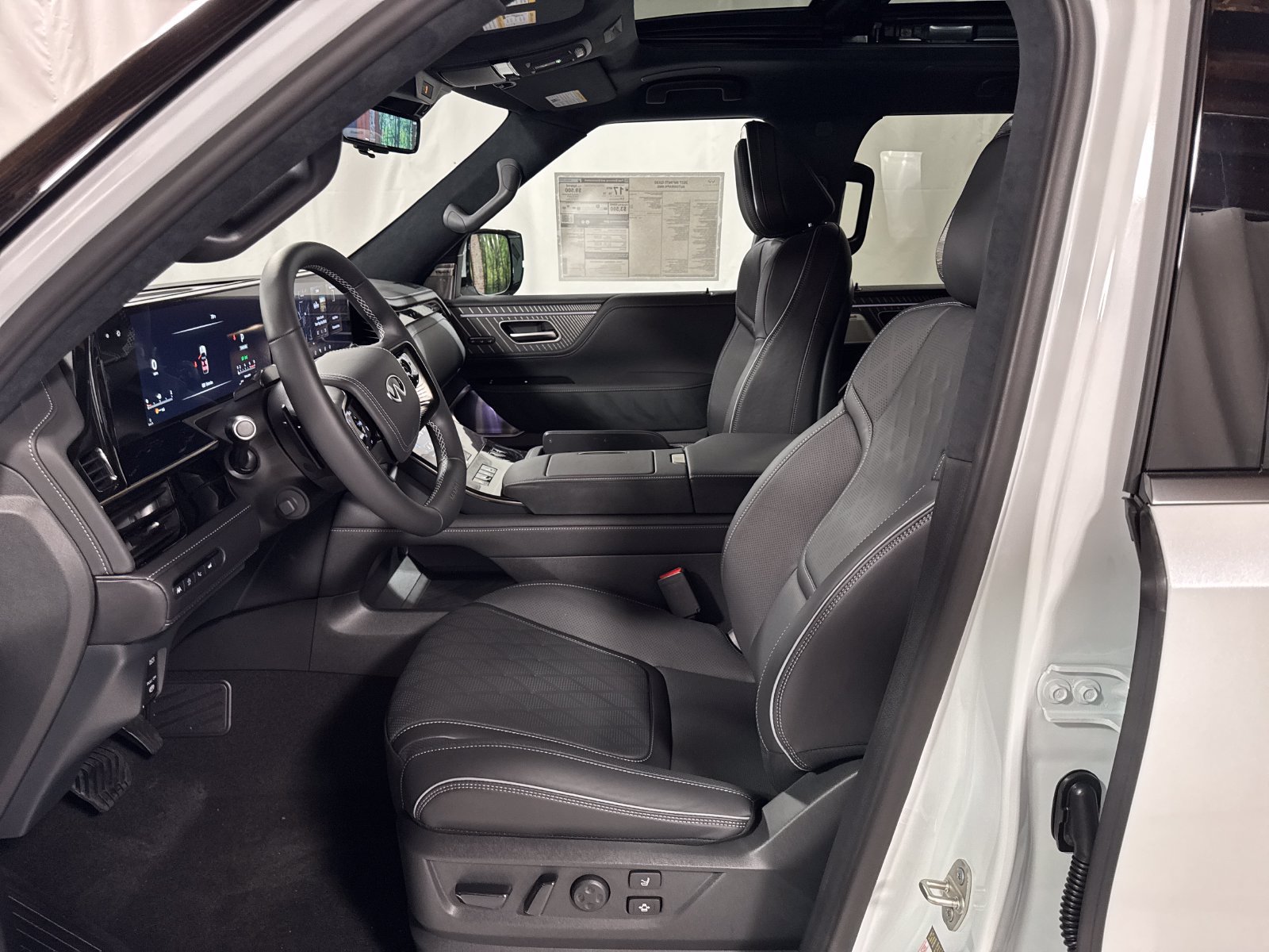 New 2027 INFINITI QX80 Autograph w/ Premium Cargo Package AWD/4WD image 3