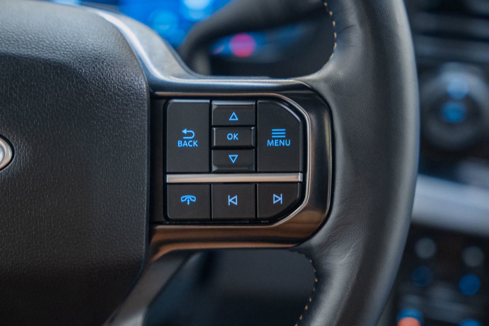 Certified 2024 Ford F250 Platinum image 35