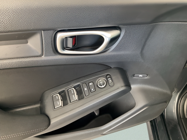 Certified 2025 Honda Civic Sport image 4