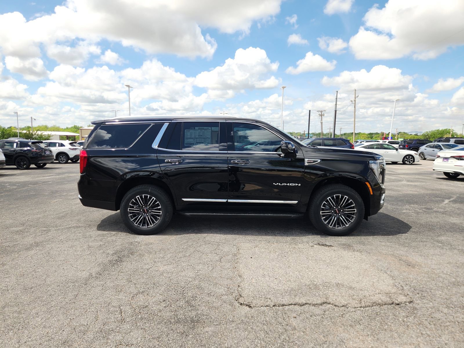 New 2026 GMC Yukon Elevation AWD/4WD image 7