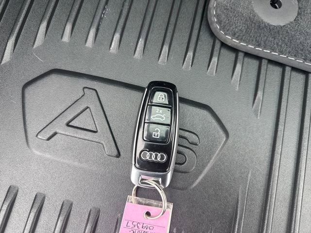 Used 2025 Audi A6 Premium Plus image 46