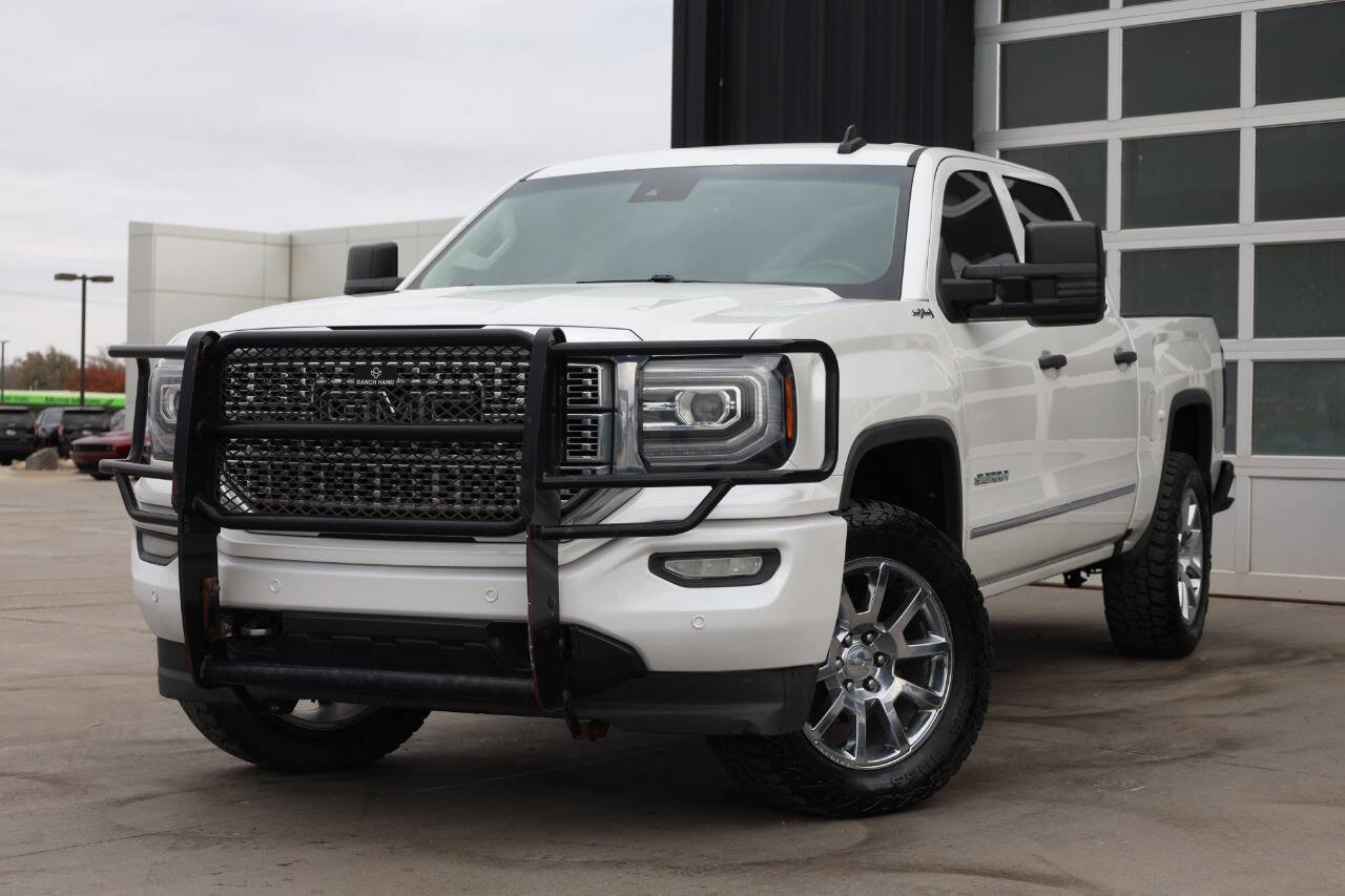 Used 2018 GMC Sierra 1500 SLT image 3