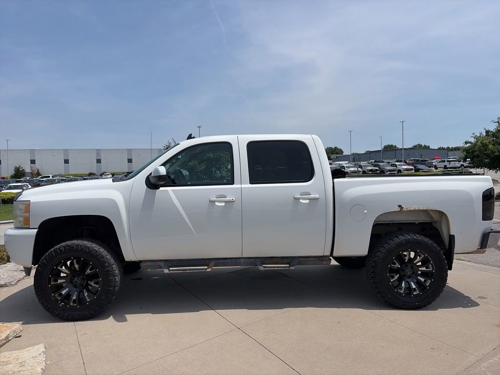Used 2013 Chevrolet Silverado 1500 LT w/ All-Star Edition AWD/4WD image 5