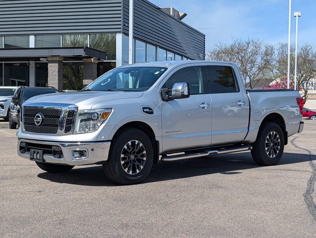 Used 2017 Nissan Titan SL w/ Off-Road Package AWD/4WD image 4