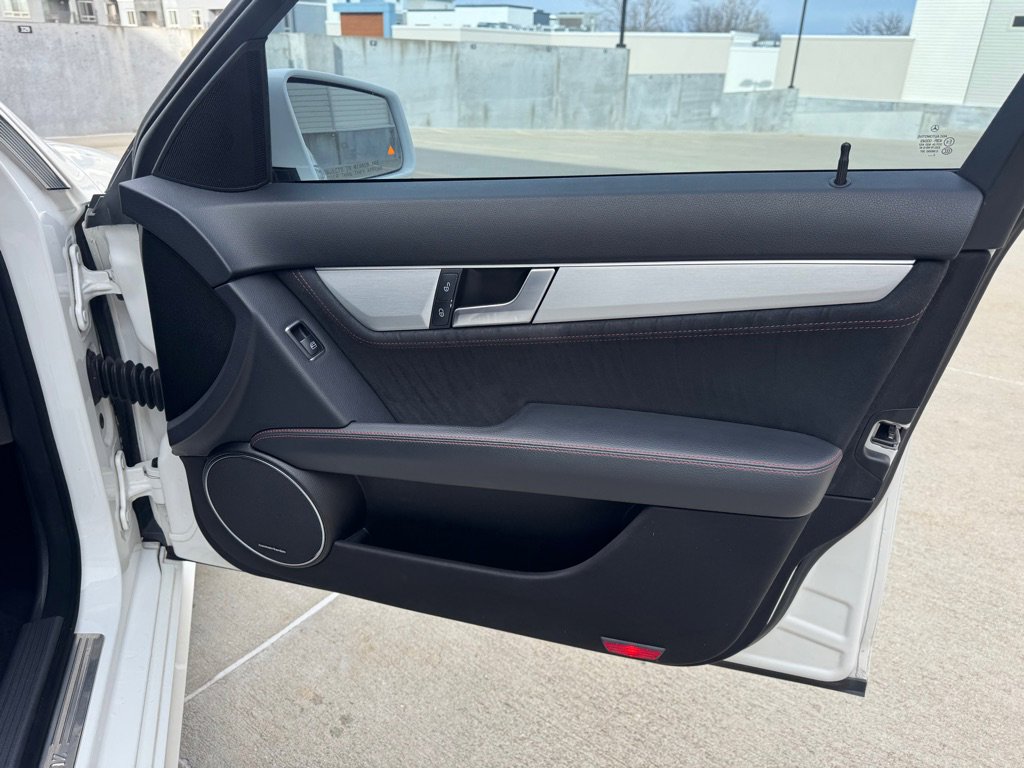 Used 2013 Mercedes-Benz C 350 Sport image 27