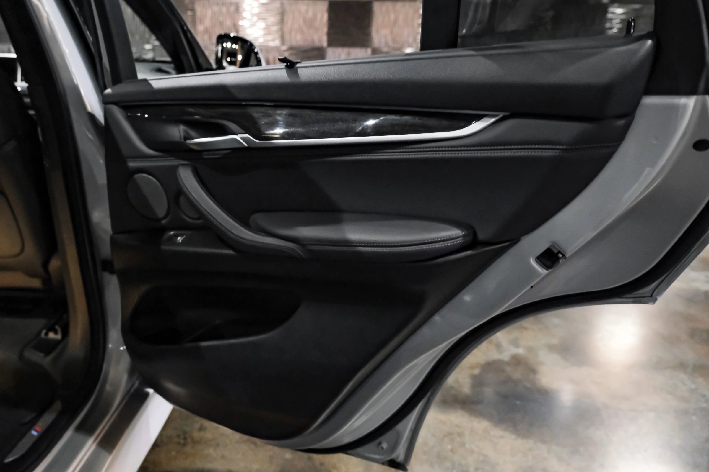 Used 2018 BMW X5 xDrive50i image 45