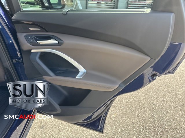 New 2025 Audi Q5 Prestige image 8