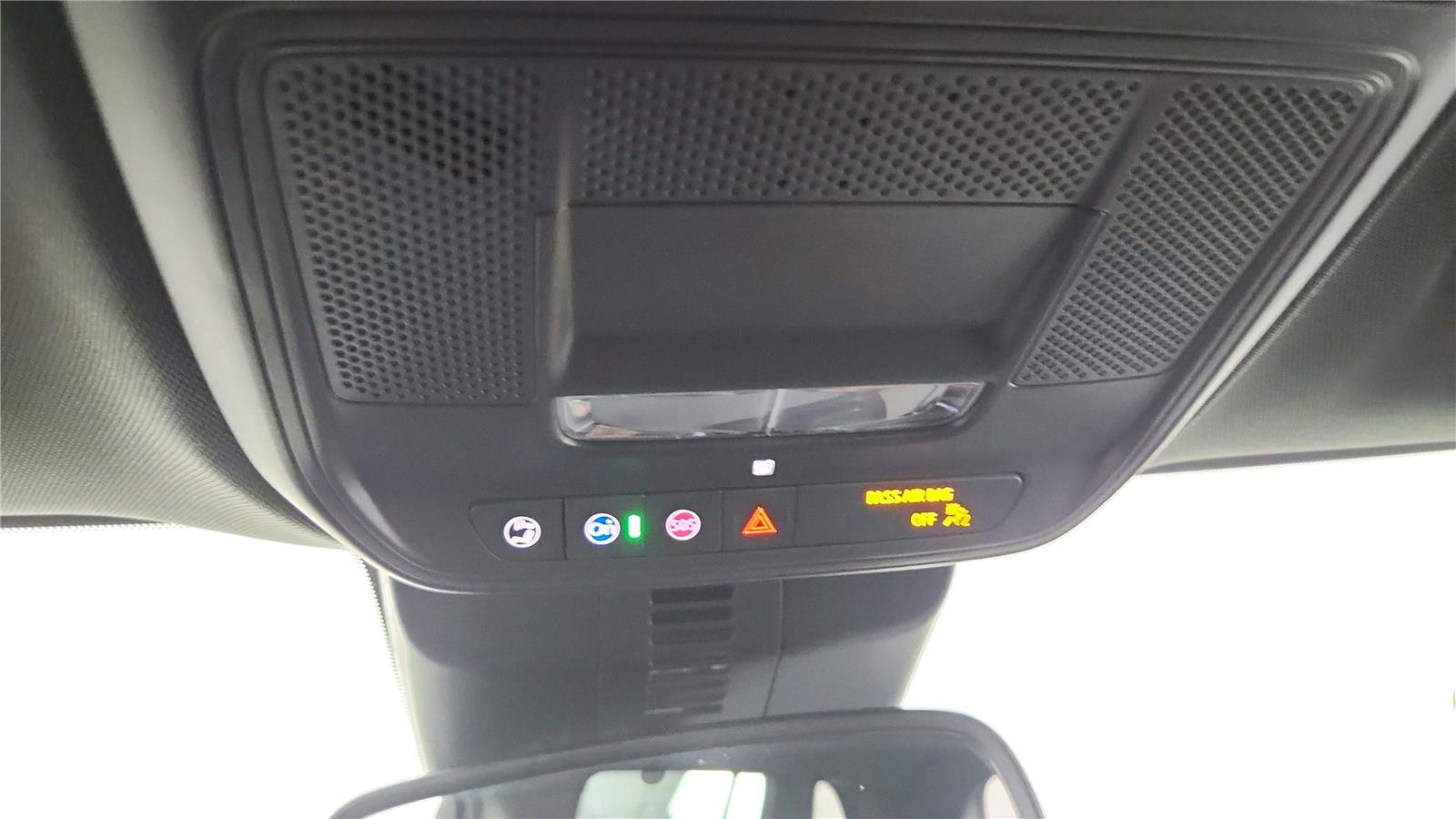 Used 2025 Buick Enclave Preferred AWD/4WD image 28