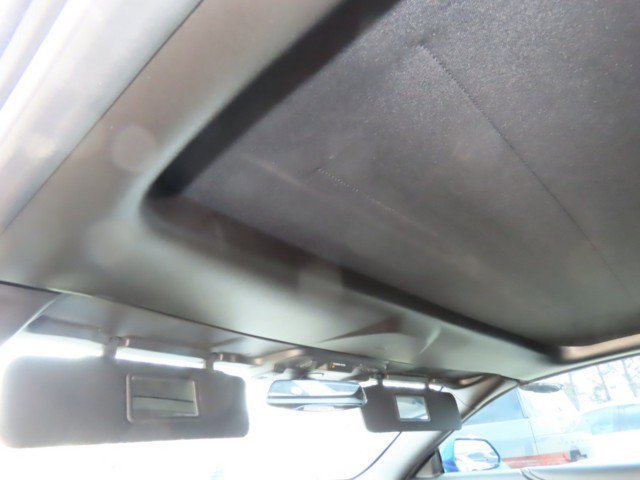 Used 2017 Chevrolet Camaro SS image 19