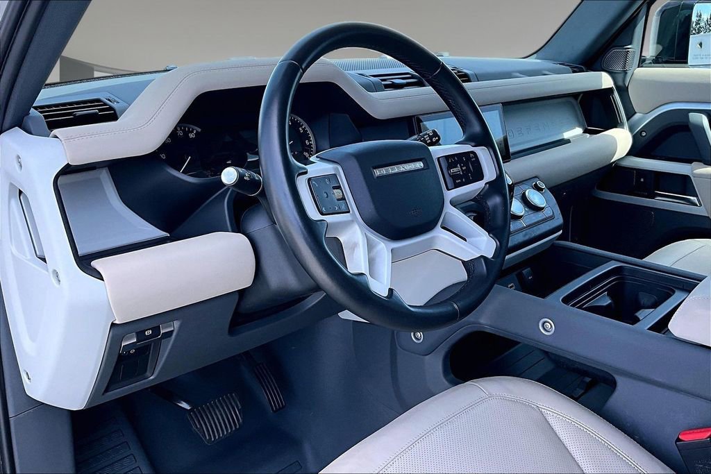 Certified 2023 Land Rover Defender 110 SE image 15