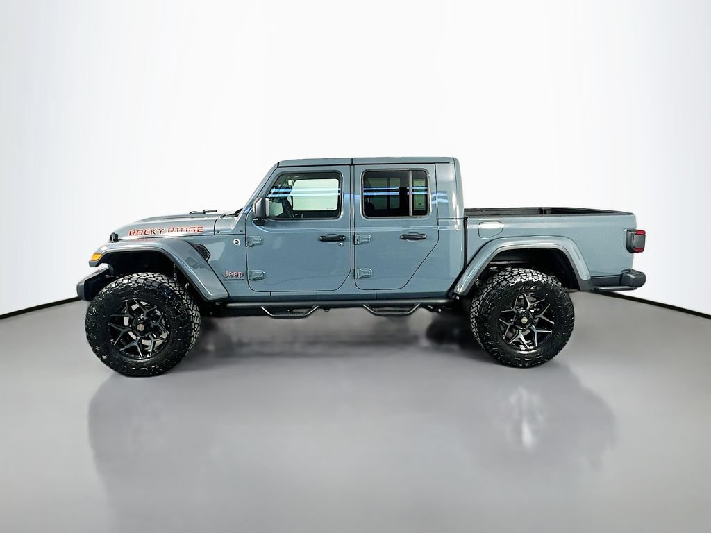 New 2026 Jeep Gladiator Rubicon w/ Technology Group AWD/4WD image 4