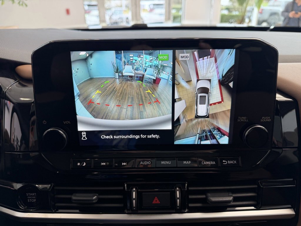 New 2025 Nissan Pathfinder Platinum w/ Cargo Package image 22