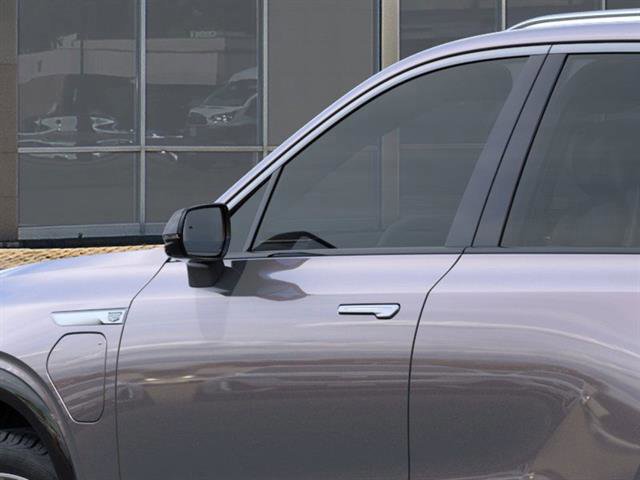 New 2026 Cadillac Vistiq Luxury w/ LPO, Floor Liner Package image 12