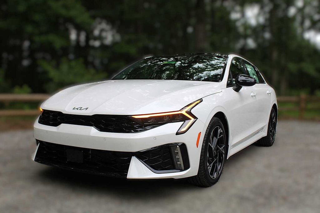 New 2025 Kia K5 GT-Line w/ GT-Line Premium Package image 3