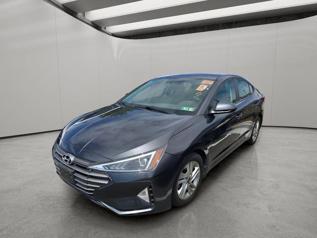Used 2020 Hyundai Elantra Value Edition w/ Cargo Package (C1) FWD image 1