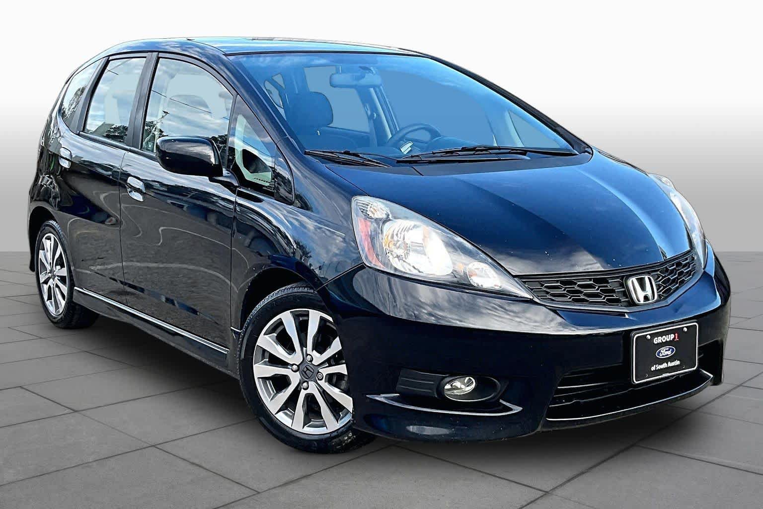 Used 2013 Honda Fit Sport image 2