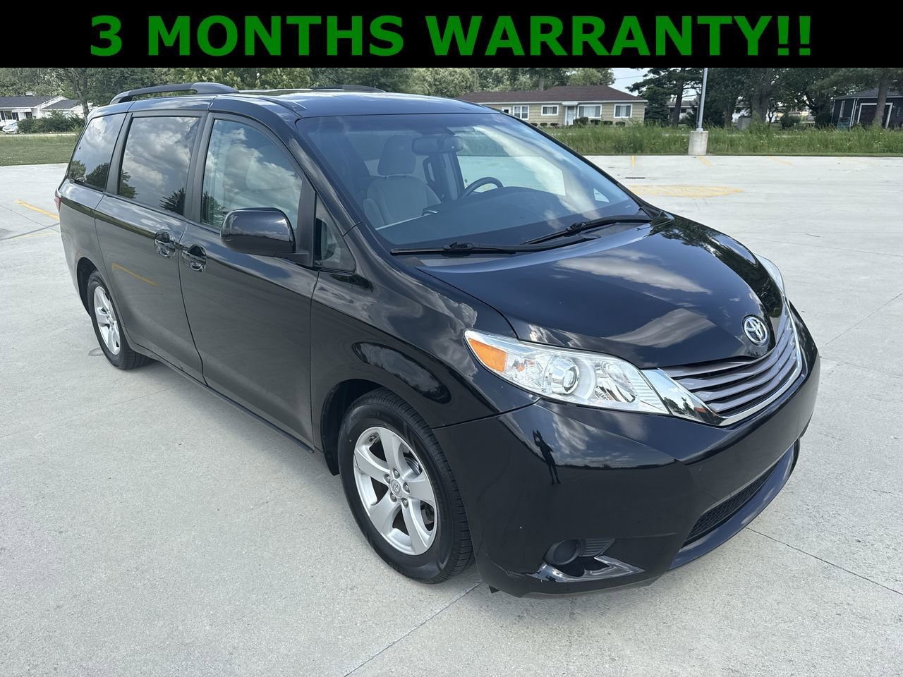 Used 2017 Toyota Sienna LE